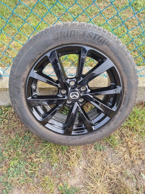 Bridgestone Tligumi+Mazda MX30 Knnyfm flni 4db