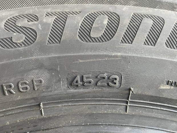 Bridgestone Turanza 195/60R16 gumi, j