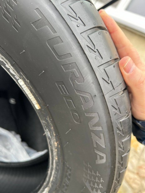 Bridgestone Turanza 205x60xR16 0 km-es gumi 4 db
