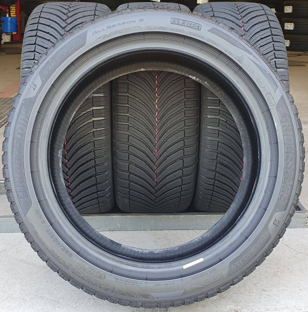 Bridgestone Turanza 225/45 R17 négyévszakos gumik 4db 2024. /G380