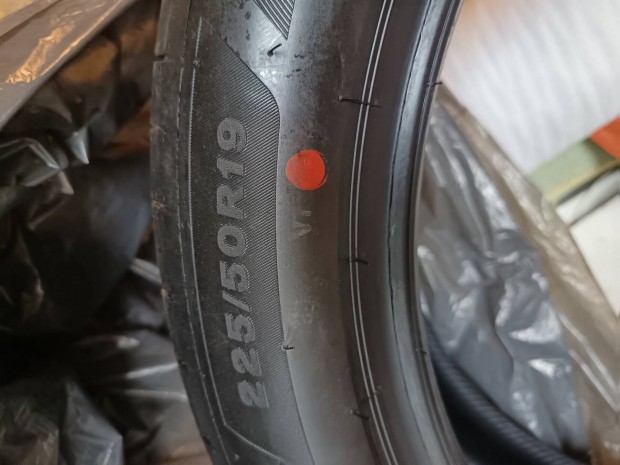 Bridgestone Turanza 225/50 R19 nyárigumi