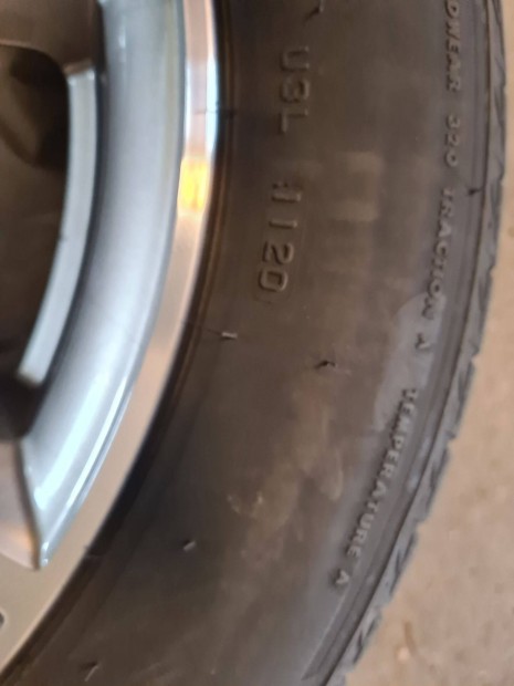 Bridgestone Turanza 225/55 r17 nyri gumiszett