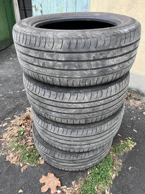Bridgestone Turanza T001 225/55 R17 97W Ny�ri gumi