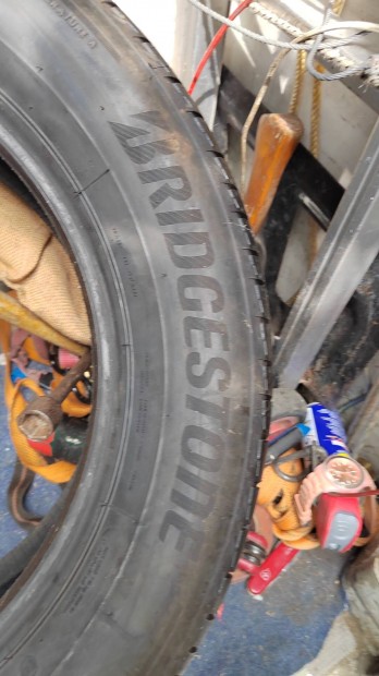 Bridgestone Turanza T005 215/60R17 Új