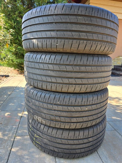 Bridgestone Turanza T005 225/55 R17 nyári gumi szett