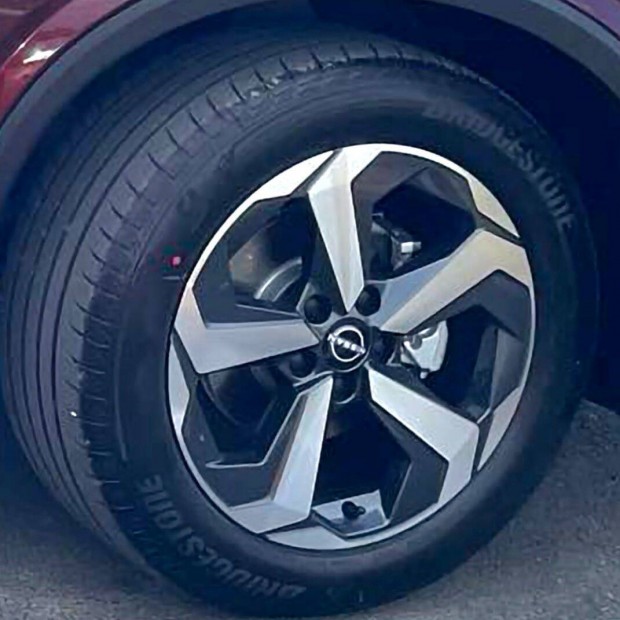 Bridgestone Turanza T005 R18 235/55 nyári gumi 4db (10.000 km, 2024)