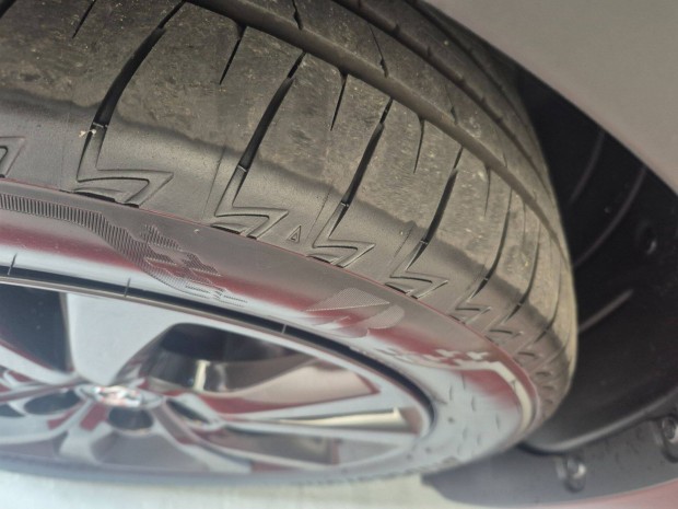 Bridgestone Turanza nyri gumi 215/55R18