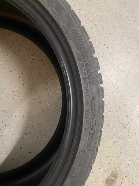 Bridgestone blizzak tli gumi 2 db