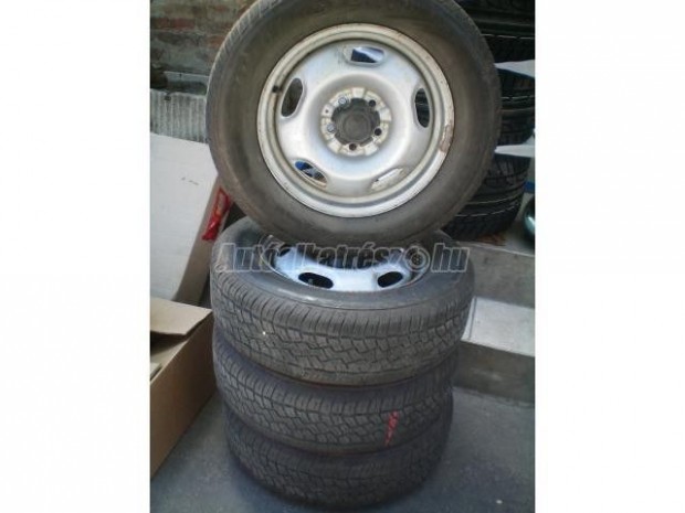 Bridgestone dueler h/t nyári 215/65r16 98 s tl 2009  / gyári alufelni