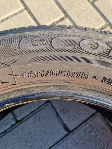 Bridgestone ny�ri gumi