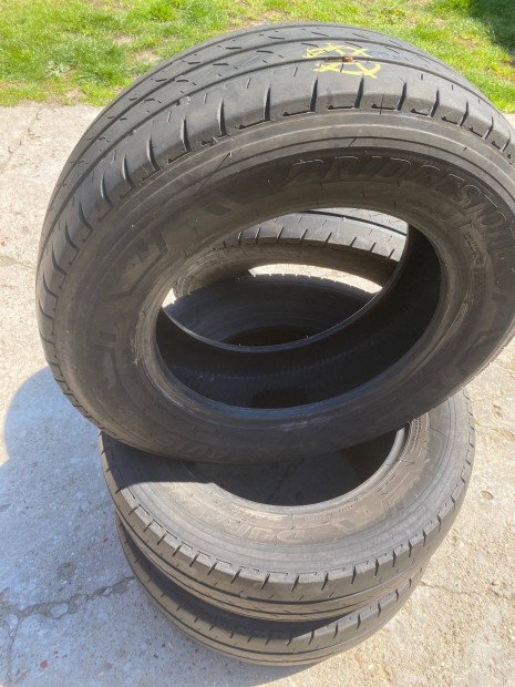 Bridgestone nyri gumi