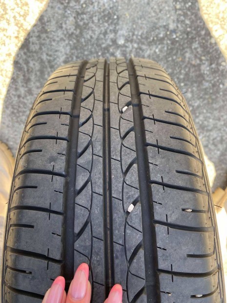 Bridgestone nyári gumi szettben vagy darabban ,téli gumi is eladó