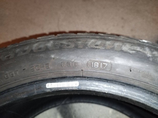 Bridgestone nyri gumiabroncs 17" (1db)