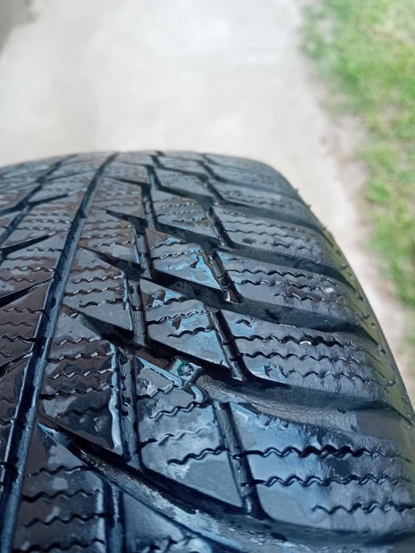 Bridgestone tli gumi 175/65 R14