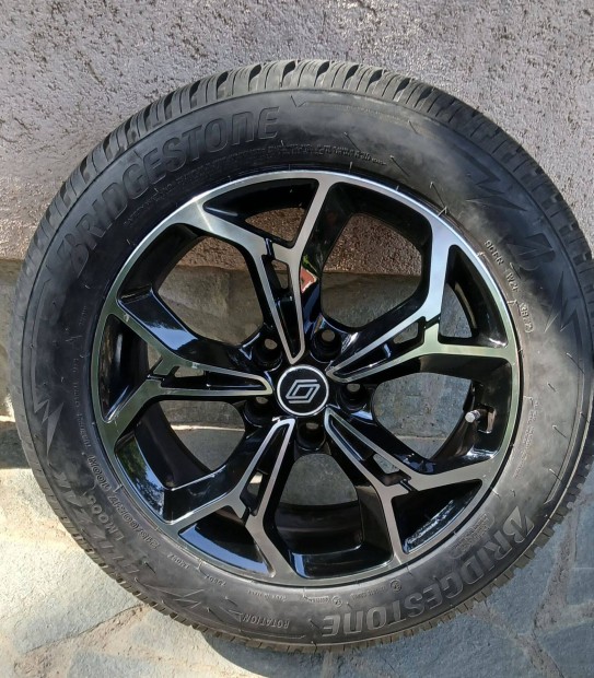 Bridgestone téli gumi alufelnire szerelve