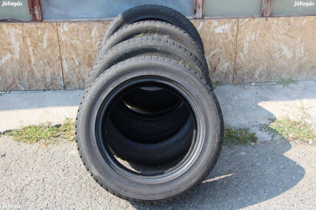 Bridgestone tligumi garnitra 235/55/R17 6mm elad! Nagyon szp hibt