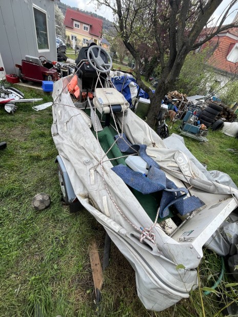 Brig rib 450 merevalj� cs�nak haj� horg�sz 