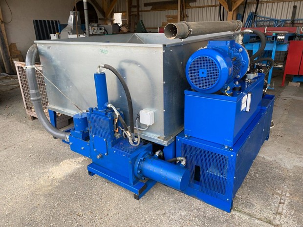 Brikstar nagy teljes�tm�ny� brikett�l�