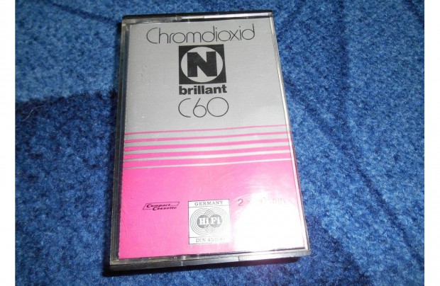 Brillant chrom-dioxid C-60