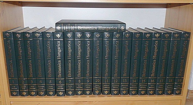 Britannica Hungarica Világenciklopédia 1-3 és 7-20