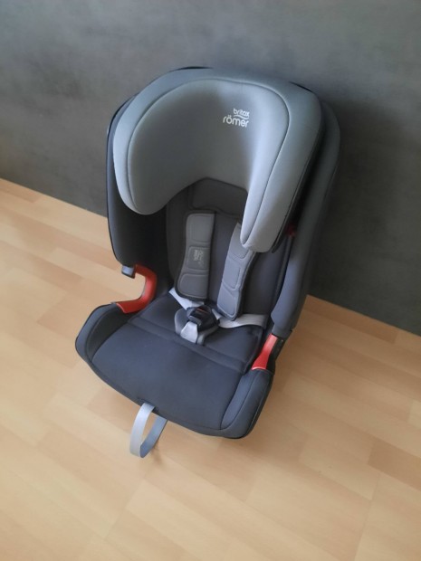 Britax Rmer Advansafix auts gyerekls 9-36 kg