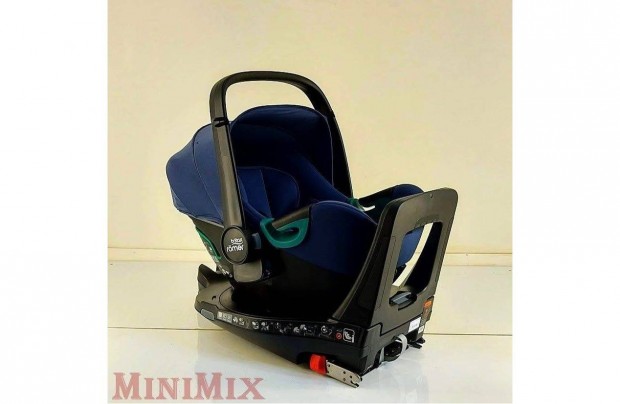 Britax Rmer Baby Safe 3 40-83 cm Indigo Blue hordoz i-Size + talp