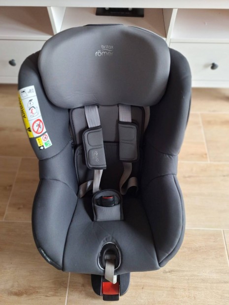 Britax Rmer Dualfix 0-18kg Isofix forgathat gyerekls