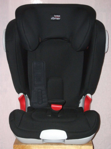 Britax Rmer Kidfix II XP Sict 15-36kg isofix gyerekls autsls