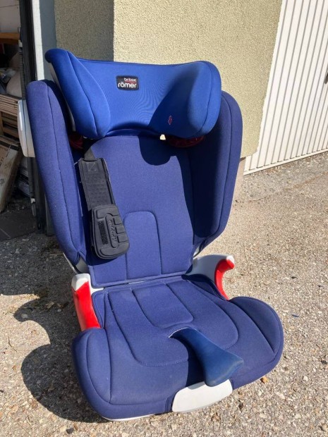 Britax Rmer Kidfix II XP Sict Isofix-es