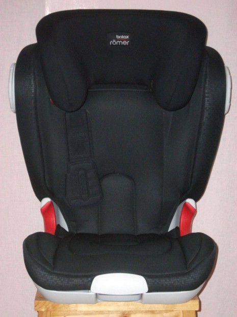 Britax Rmer Kidfix XP Sict isofix 15-36kg ls autsls gyerekls