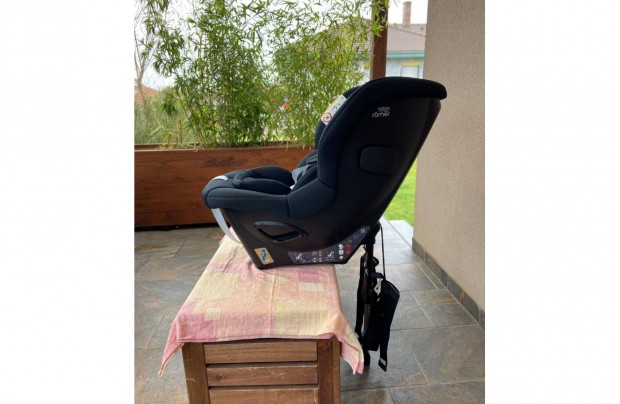 Britax Rmer Safe-Way M Space Black,i-Size,j!