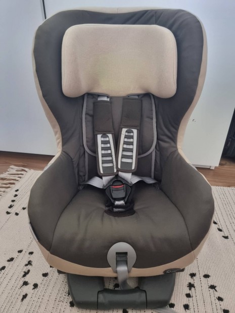 Britax Rmer Safefix plus TT