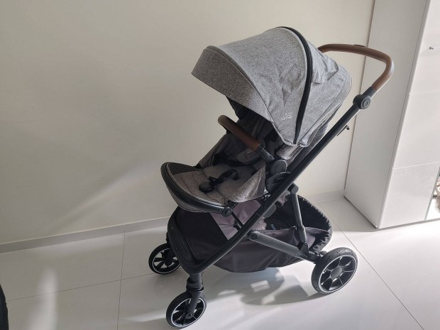 Britax Rmer Strider M babakocsi