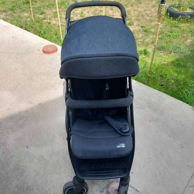 Britax rmer b-agile M