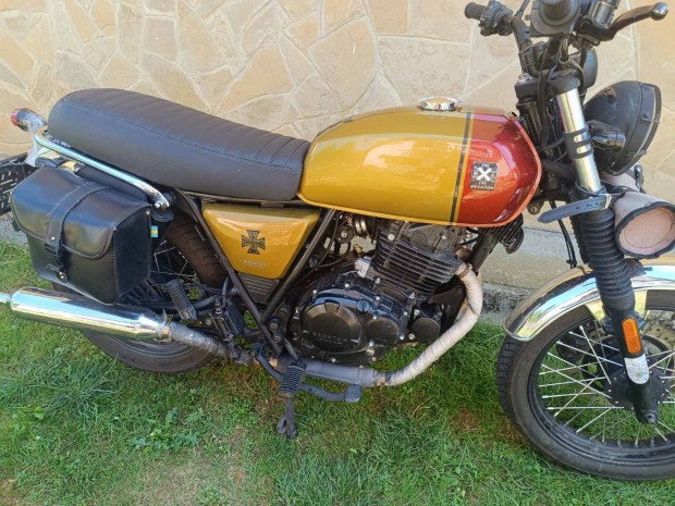 Brixton bx 250 