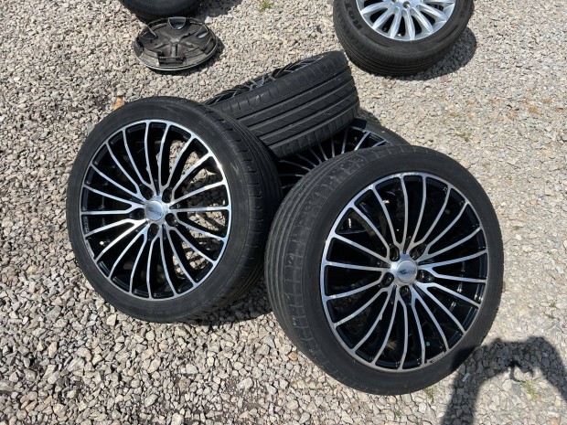 Brock 18" 5x105 ET45 235/40R18 nyári gumikkal