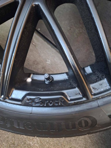 Brock Alloy B34-859 19 colos alufelni szett 5x114,3