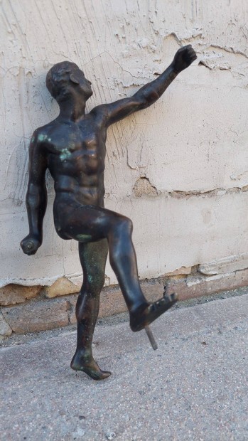 Bronz gladiátor szobor