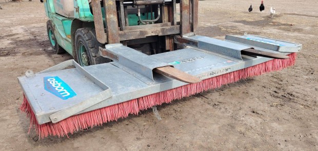 Broomate Osborn 240 cm-es sepr�