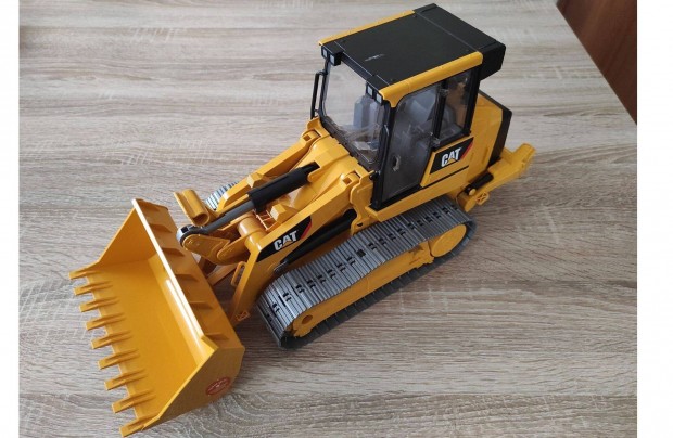 Bruder 43370 Caterpillar kotrgp markol