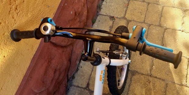 Btwin 16 os fiu kerékpár újszerű állapot!
