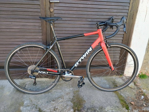 Btwin Triban 520 FB kerkpr M-es mretben