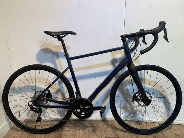 Btwin Triban RC520 Disc orszgti kerkpr