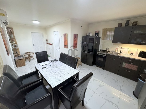 Budakal�szi elad� t�gla csal�di h�z