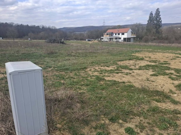 Budakeszi Telek elad�