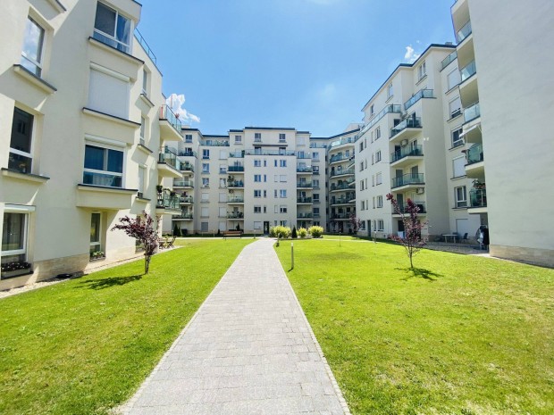 Budapest 14, Als�r�kos t�gla lak�s / 4 szoba / 98 m2