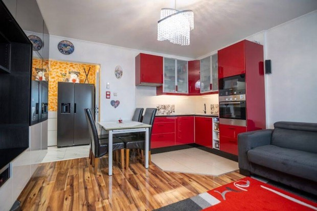 Budapest 14, Herminamez� / t�rsash�zi lak�s / t�gla / 2 szoba / 45 m