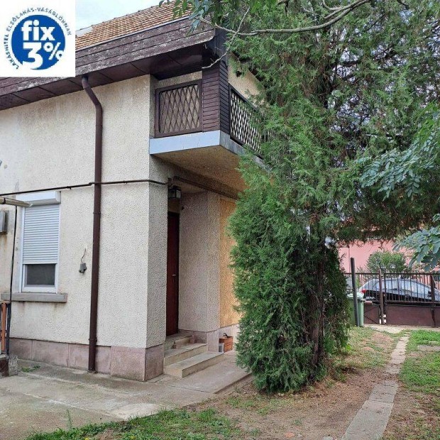 Budapest 18. ker�let�ben 2 szoba+nappalis h�zr�sz, saj�t 150 m2 telek