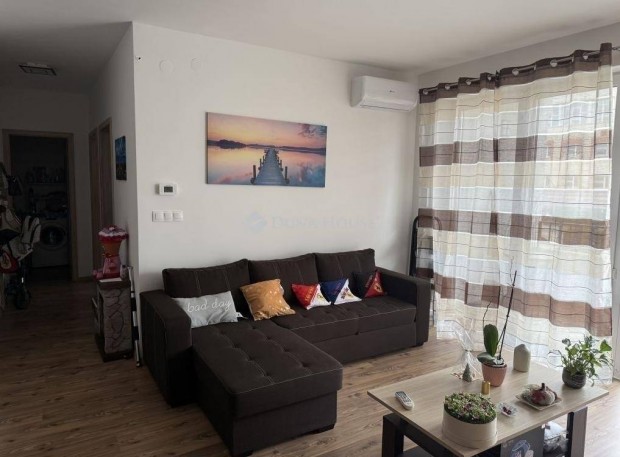 Budapest 4. ker.i 64 nm-es lak�s elad� #5184890