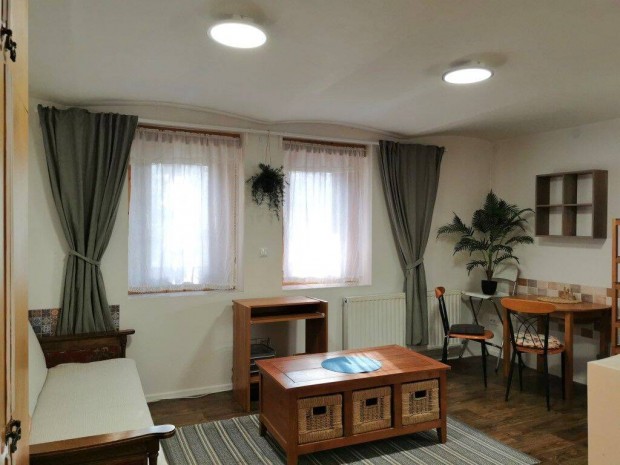 Budapest II. ker�let, H�v�sv�lgyi �t